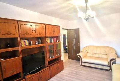 Apartament 2 camere etaj 1, conf 1 DECOMANDAT 50mp - - 2