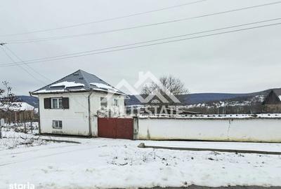 Casă cu 3 camere cu Teren 2317 Mp în Roșia - 6