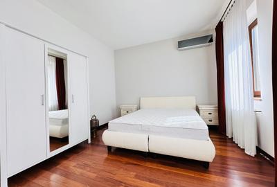 Casă individuală cu 5 camere cu Canalizare în Central - 11