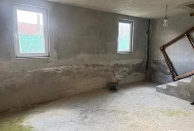 Casă cu 5 camere în Central - 9