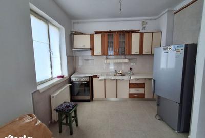 Apartament cu 3 camere în Central - 2