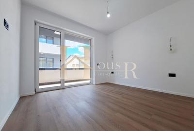 Apartament cu 4 camere decomandat în Girocului - 19