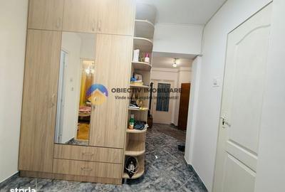 Apartament cu 3 camere decomandat în 1 Mai - 6