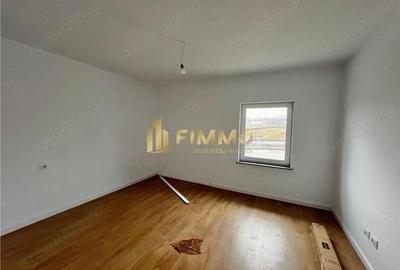 Apartament cu 3 camere decomandat în Ipotești - 2