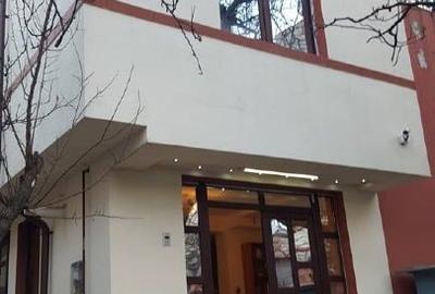 Vilă elegantă în zona Primăriei Sector 1 – la 10 minute de Piața Victoriei Vilă elegantă în zona Primăriei Sector 1 – la 10 minute de Piața Victoriei - 8