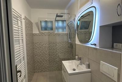 Direct Proprietar - Apartament de 2 camere modernizat, 48,7mp,  Calea Sagului - 10