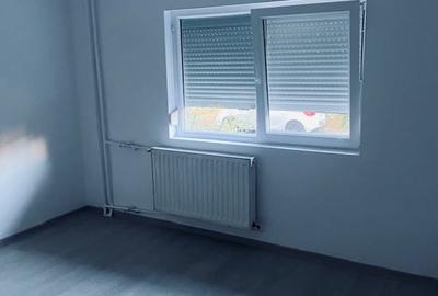 Vand 2 camere renovat integral Steaua! - 5