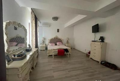 Casă cu 8 camere cu Teren 200 Mp în Antiaeriană - 11