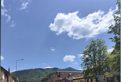 Apartament cu 2 camere decomandat în Blumăna