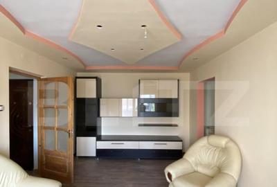 Apartament de 3 camere, 2 bai si balcon inchis, etaj interme - 1