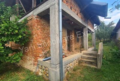 Casă cu 2 camere cu Teren 1462 Mp în Central - 13