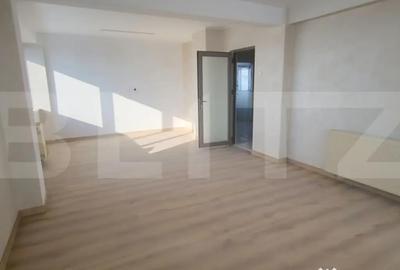 Spațiu comercial, de 130 mp, în Central - 12