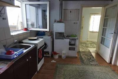 Vindem sau schimb casa locuit in Ghioroc Arad - 5