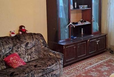 Apartament cu 3 camere decomandat în Drăgășani - 5