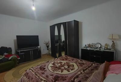 Casă cu 2 camere cu Canalizare în Central - 4