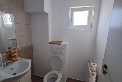 Poprietar inchiriez ap.1 cam decomandat utilat ,Complex-Lunei , centrala proprie - 3