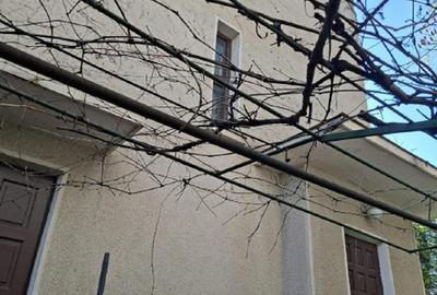 Duplex cu 4 camere cu Teren 160 Mp în P-ța Muncii - 1