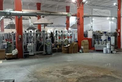 Spațiu comercial, de 10,379 mp, în Central - 9