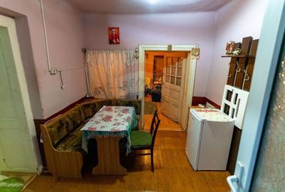 Casă individuală cu 4 camere cu Canalizare în Spini - 12