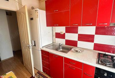 De vanzare apartament cu 2 camere, zona Restaurant Bradu, 36.000 euro - 11