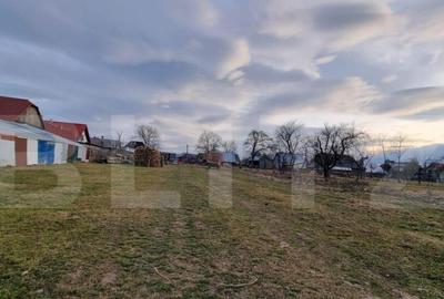 Teren de 6133 mp, în Central - 1