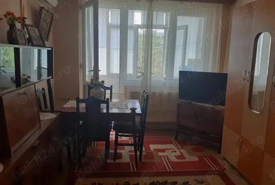 Vanzare Apartament 2 cam. cf.1 semidec. etajul 4 din 4, mobilat pe Bld. Iindependentei - CEC - 3