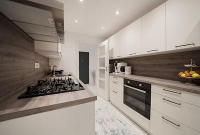 Apartament cu 2 camere decomandat, mobilat în Decebal - 8