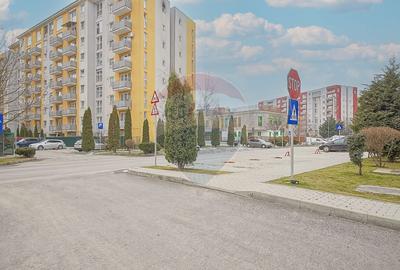 Apartament cu 3 camere decomandat, mobilat în Avantgarden - 17