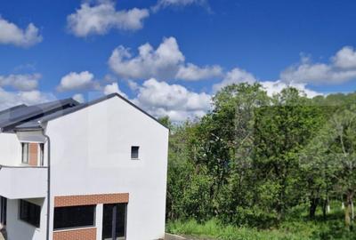 Casă cu 4 camere cu Teren 300 Mp în Iris