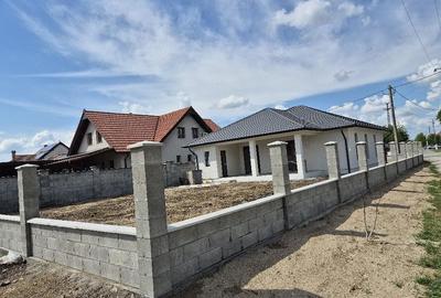 Casă cu Teren 550 Mp în Sânleani - 4