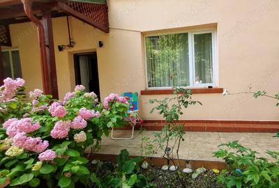 Apartament cu 2 camere semidecomandat în Sinaia - 1