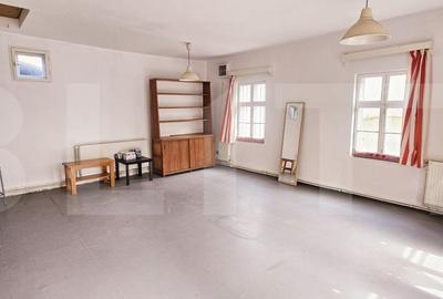 Casă cu 3 camere cu Teren 396 Mp în Central - 7
