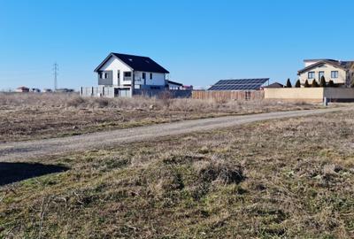 Teren Construcții intravilan de 500 mp, în Km 5 - 1