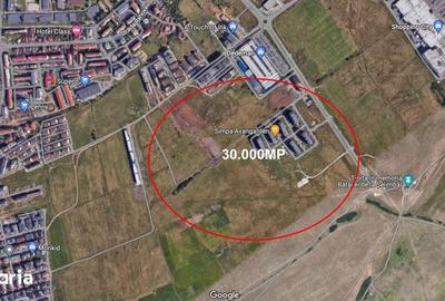 Teren de 30000 mp, în Central - 1