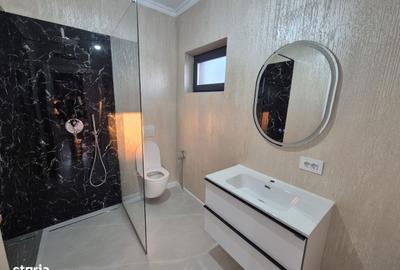 Casă cu 4 camere cu Teren 455 Mp în Central - 8