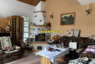 Casă individuală cu 5 camere cu Teren 800 Mp în Cetate - 2