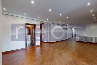 Apartament cu 3 camere decomandat în Beller - 4