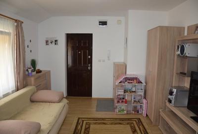Apartament cu 3 camere semidecomandat, mobilat în Giroc - 3