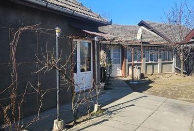 Casă cu 3 camere cu Teren 1080 Mp în Central - 5