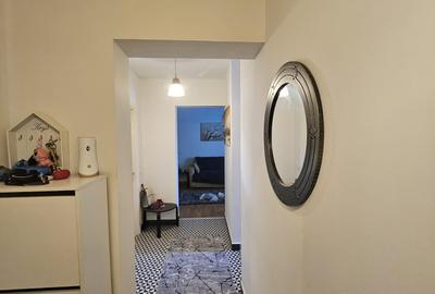 Apartament cu 4 camere semidecomandat în Teiul Doamnei - 8