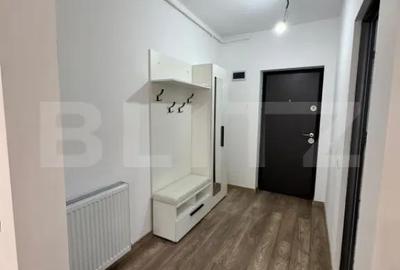 Apartament cu 3 camere semidecomandat în Florești - 2
