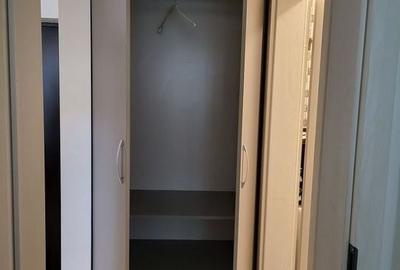 De vanzare Apartament cu o camera, Aparatorii Patriei, sect. 4 - 6