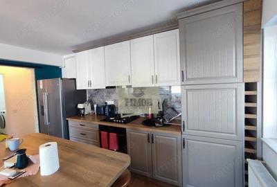 Penthouse 3 camere 2 bai parcare privata si terasa in Arhitectilor - 10