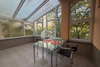 Apartament cu 2 camere,garaj,centrala proprie, Zona Medicinei - 13