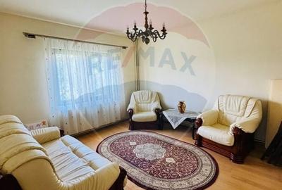 Casă individuală cu 5 camere cu Canalizare în Sud-Est - 4