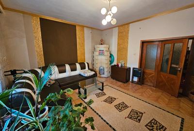 Casa ultracentrala zona Imparatul Traian - 17