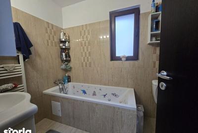 Apartament cu 4 camere decomandat în Valea Lupului - 10