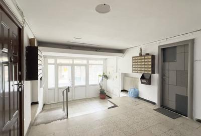 Apartament cu 3 camere semidecomandat în Drumul Taberei - 35