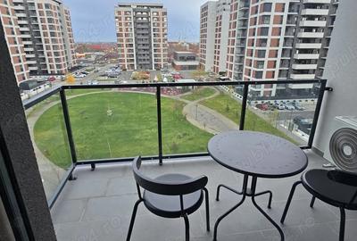 Apartament cu 2 camere decomandat în UTA - 7