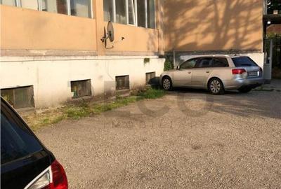 RECO . Studio ultracentral de inchiriat - 3